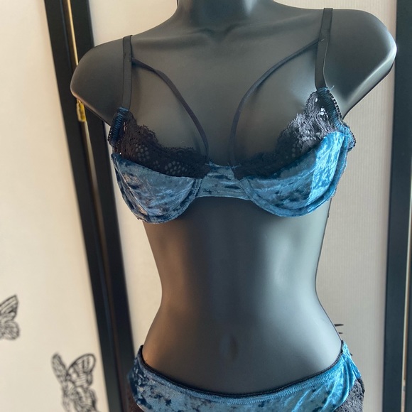 Blue-Velvet for Me Set - Picture 2 of 3